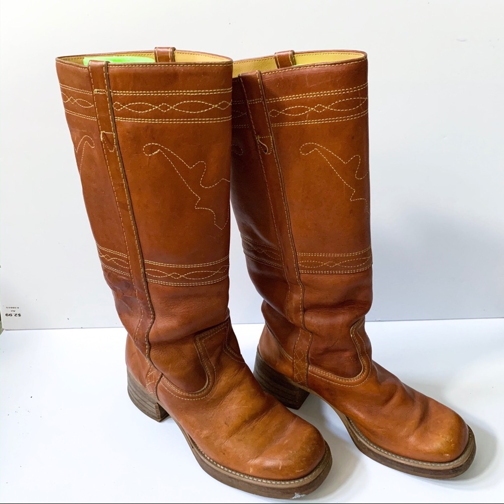 Brown Leather square toe pull on cowboy boots